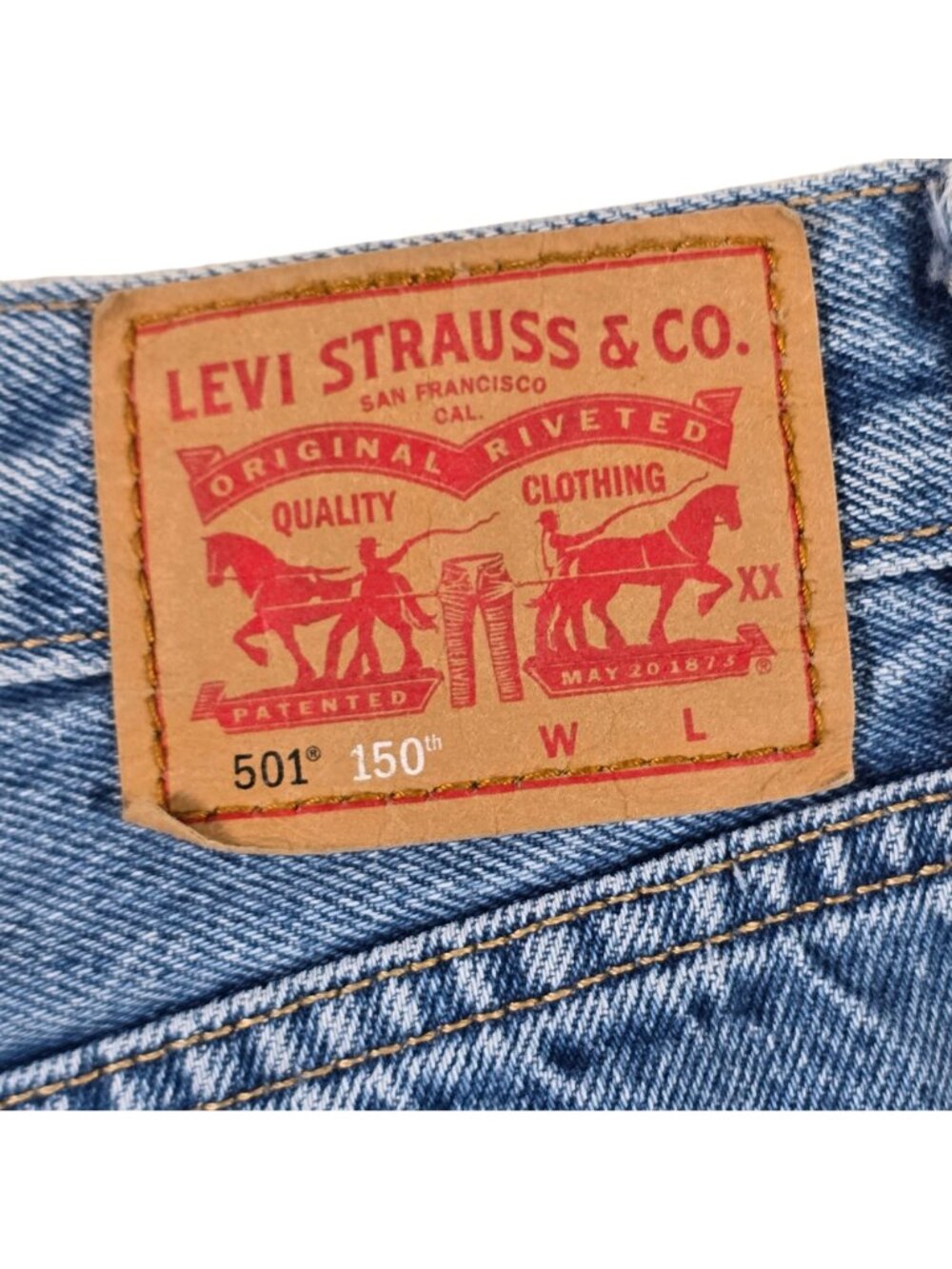 Levi's Mens 501 Buttonfly Light Wash Jeans Size 30x30 DIY Heart Stitch 150th - Picture 11 of 14